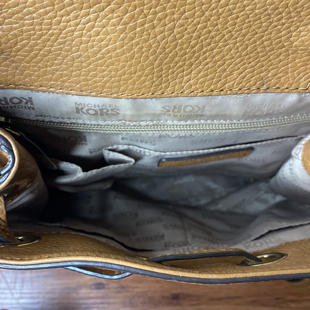 Authentic MK Backpack with Matching Wallet - Picture 2 of 3